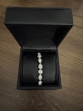 Nadri Silver Teardrop & Round Crystal Bracelet - Women Jewelry (NWT)